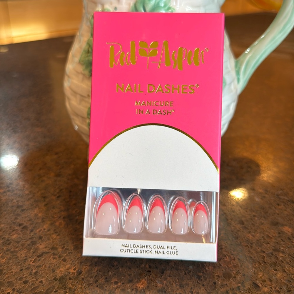 RED ASPEN flirting with farryn Nail Dashes Pop On Almond